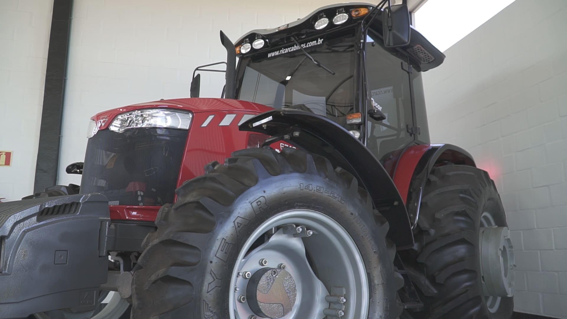 Cabine para trator Massey Ferguson